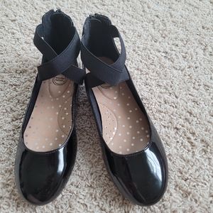 Girls Dress Shoes